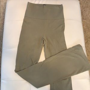 Victorias secret yoga pants